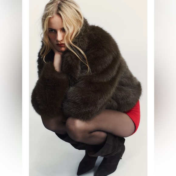 ZARA SHORT FAUX FUR COAT - Picture 9 of 16